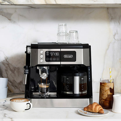 DeLonghi All-In-One Coffee & Espresso Maker #COM532M