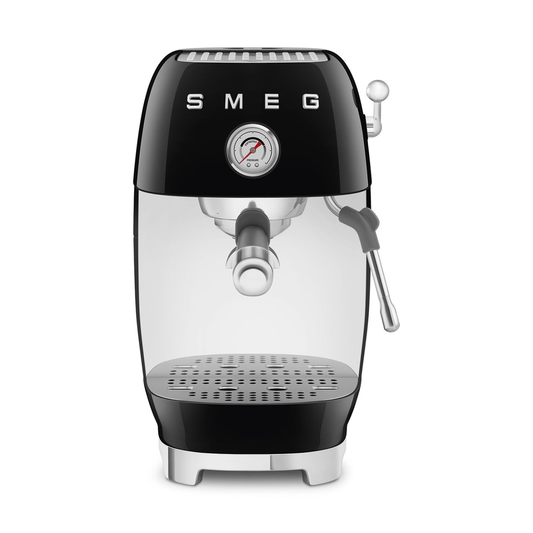 Smeg Espresso Machine with Cold Brew — Black